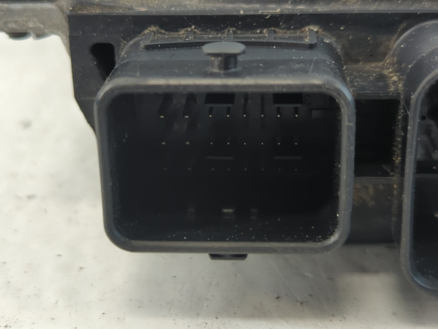 2018-2020 Infiniti Q50 PCM Engine Control Computer ECU ECM PCU OEM P/N:BED405-000 NEC033-077 Fits Fits 2018 2019 2020 OEM Us