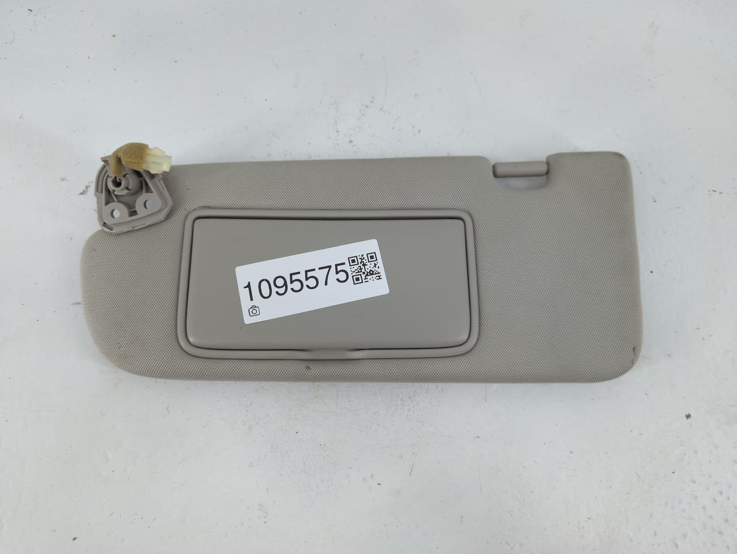 2014-2020 Infiniti Q50 Sun Visor Shade Replacement Driver Left Mirror Fits Fits 2014 2015 2016 2017 2018 2019 2020 OEM Used 