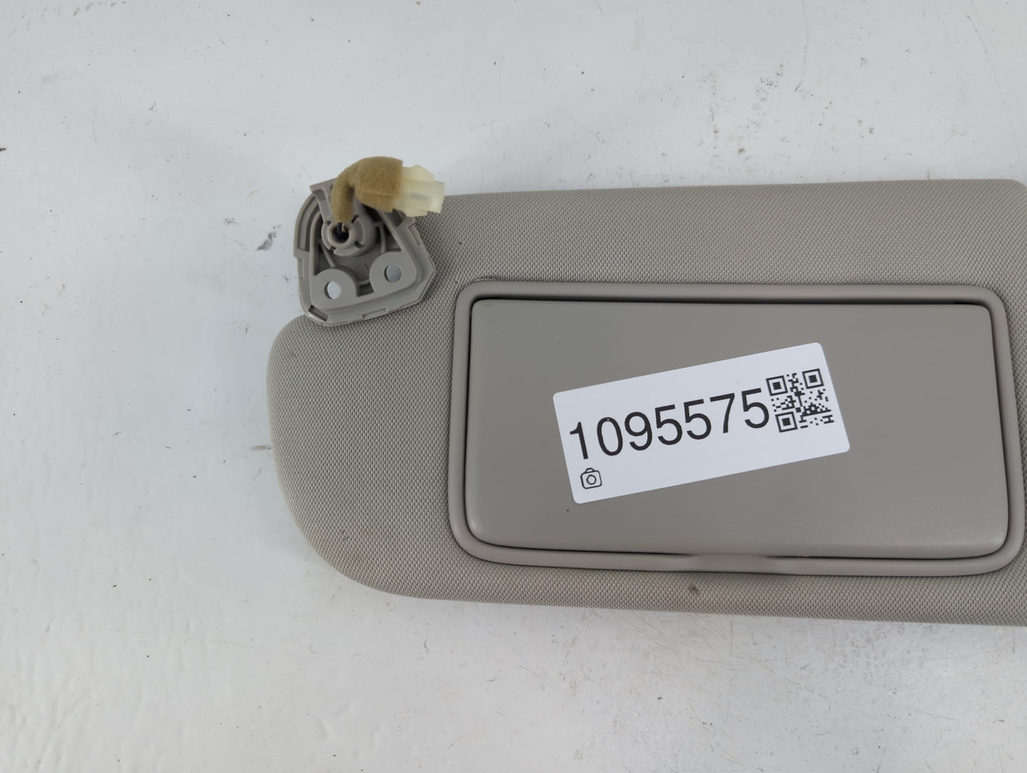 2014-2020 Infiniti Q50 Sun Visor Shade Replacement Driver Left Mirror Fits Fits 2014 2015 2016 2017 2018 2019 2020 OEM Used 