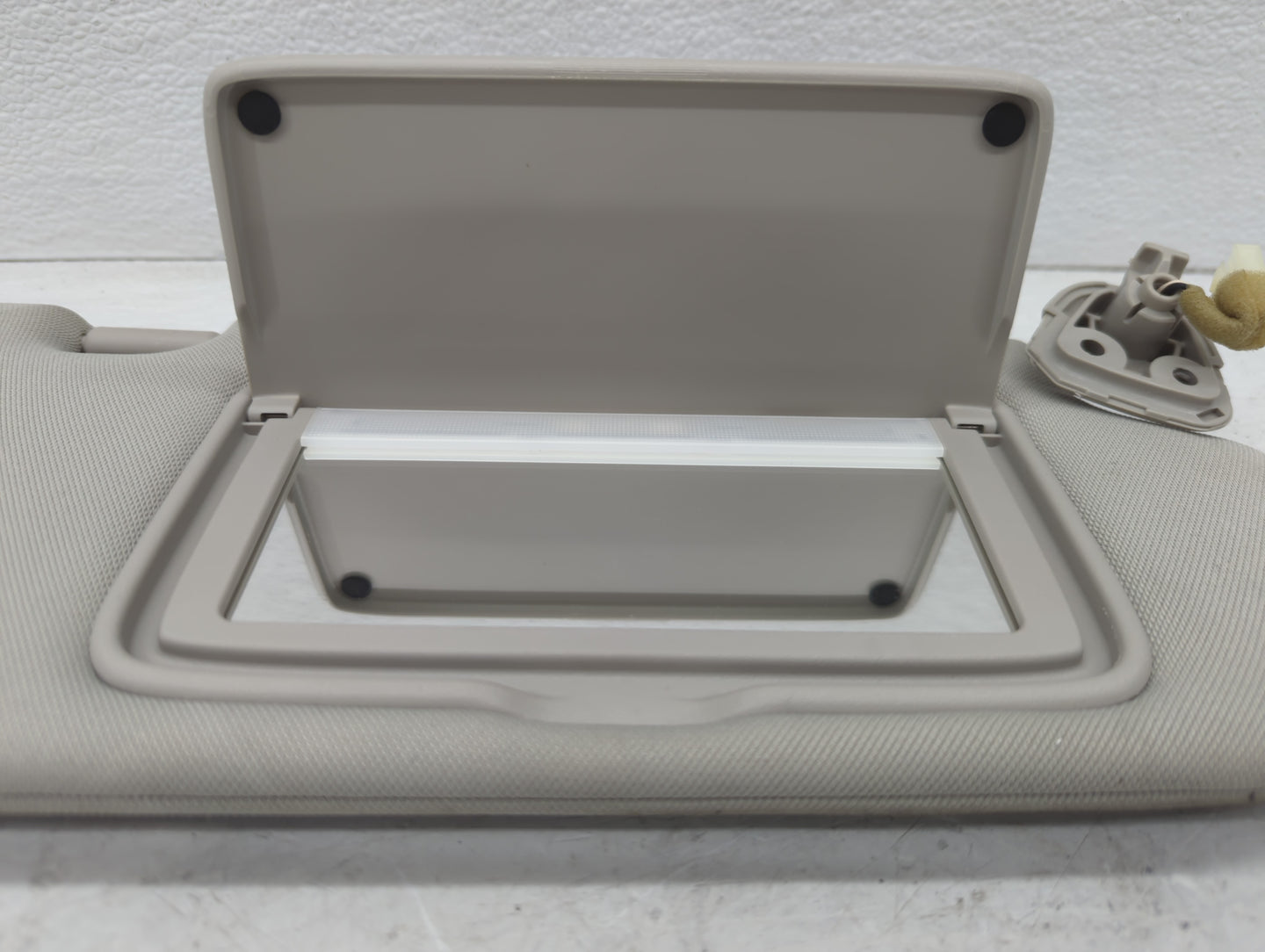 2014-2020 Infiniti Q50 Sun Visor Shade Replacement Passenger Right Mirror Fits Fits 2014 2015 2016 2017 2018 2019 2020 OEM U