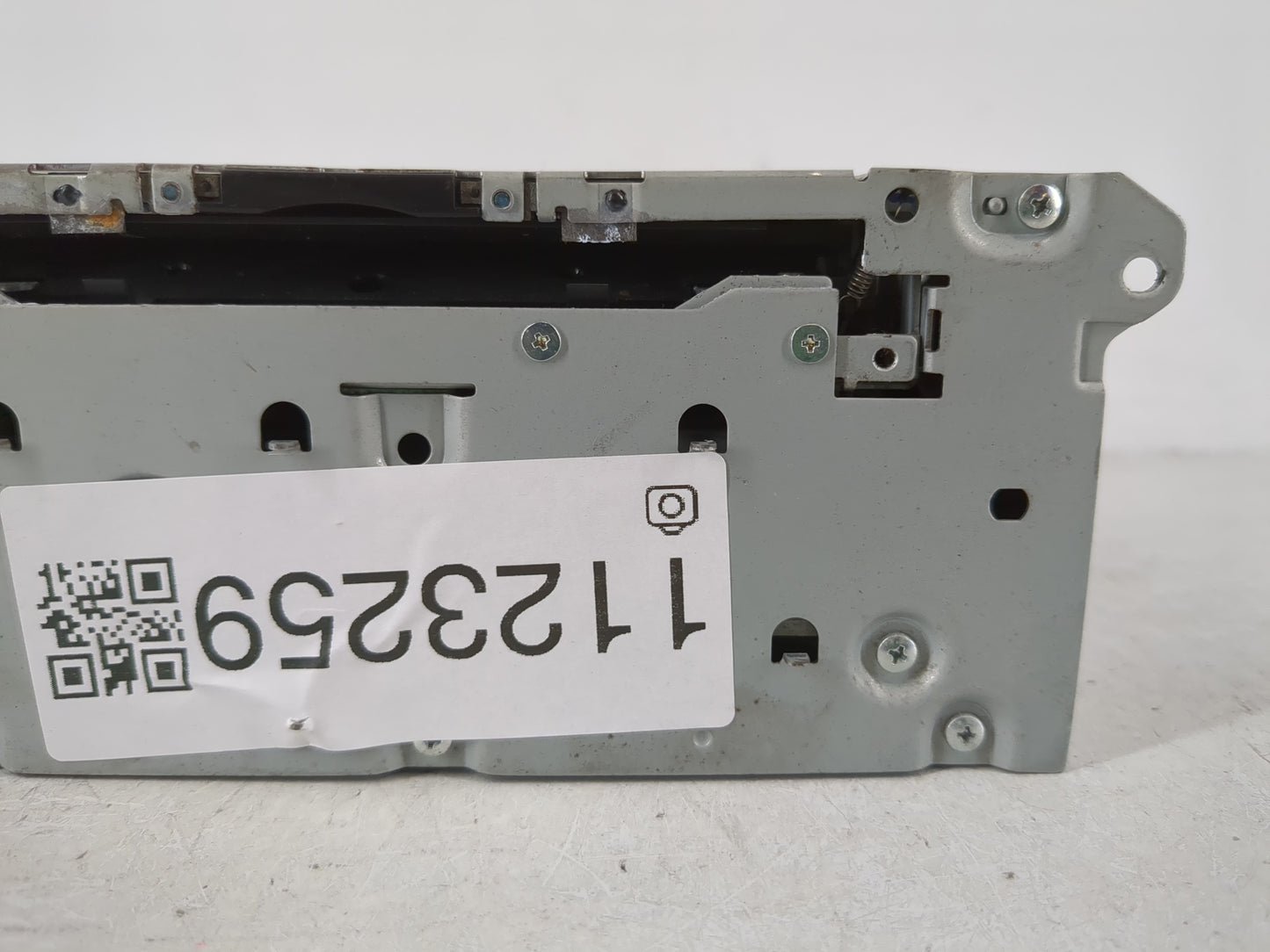 2014-2018 Infiniti Q50 Radio AM FM Cd Player Receiver Replacement P/N:28330 4HB3B Fits Fits 2014 2015 2016 2017 2018 OEM Use