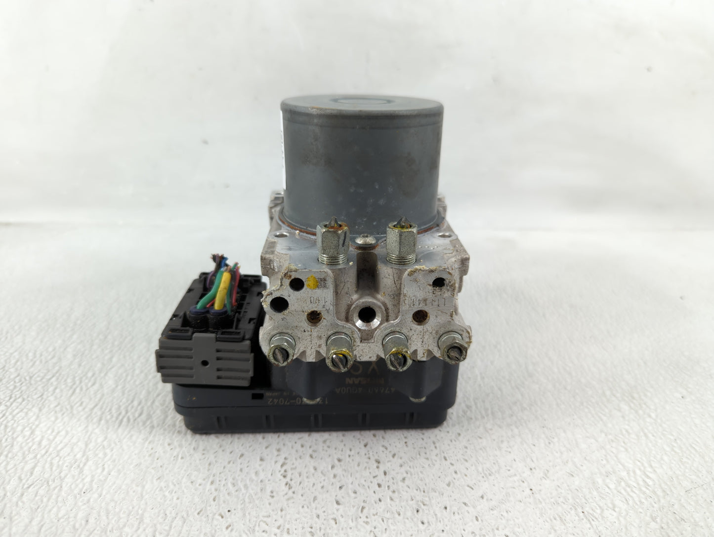 2018 Infiniti Q50 ABS Pump Control Module Replacement P/N:133230-7042 47660 4GU0A Fits OEM Used Auto Parts - Oemusedautopart