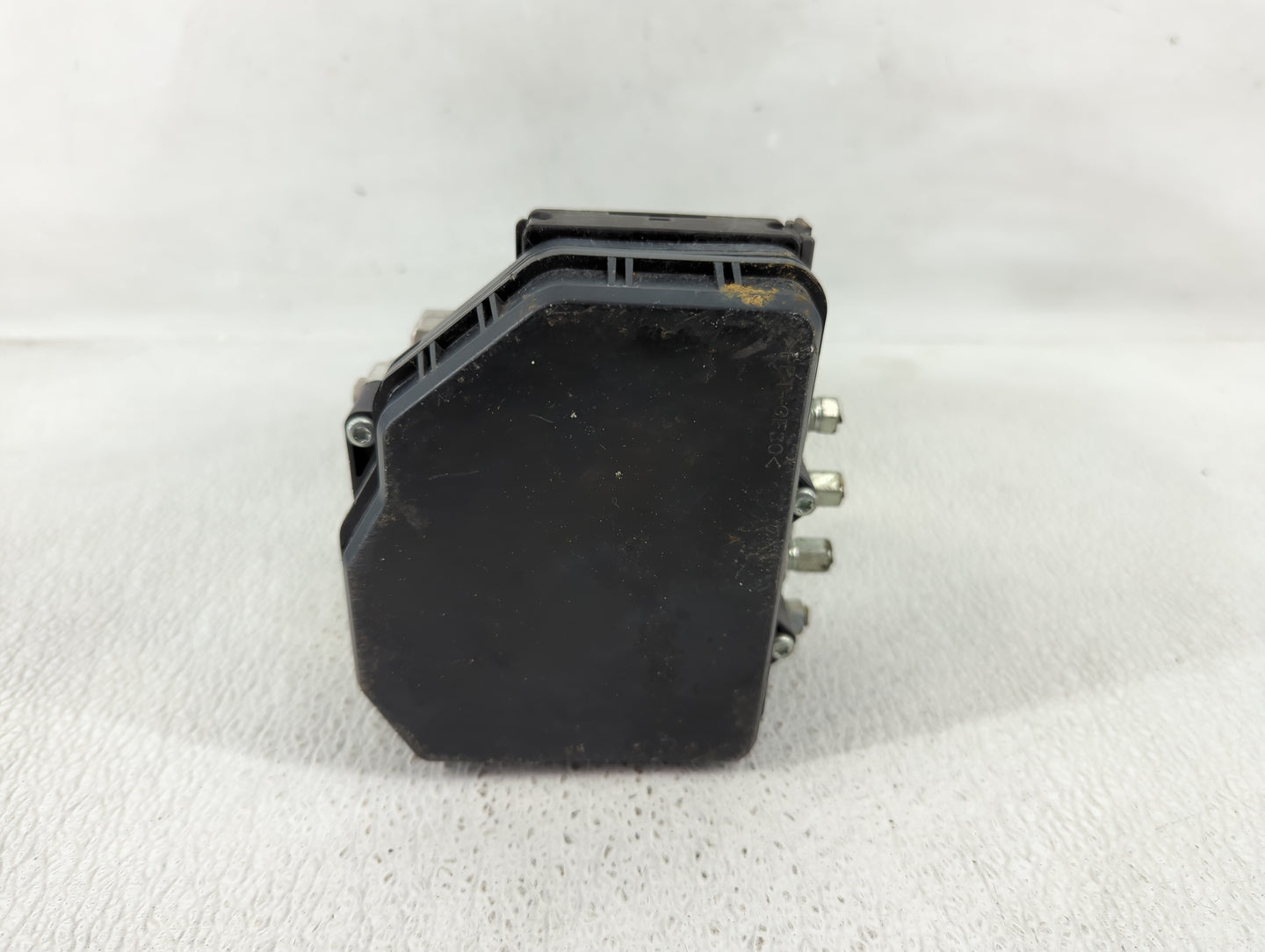 2018 Infiniti Q50 ABS Pump Control Module Replacement P/N:133230-7042 47660 4GU0A Fits OEM Used Auto Parts - Oemusedautopart