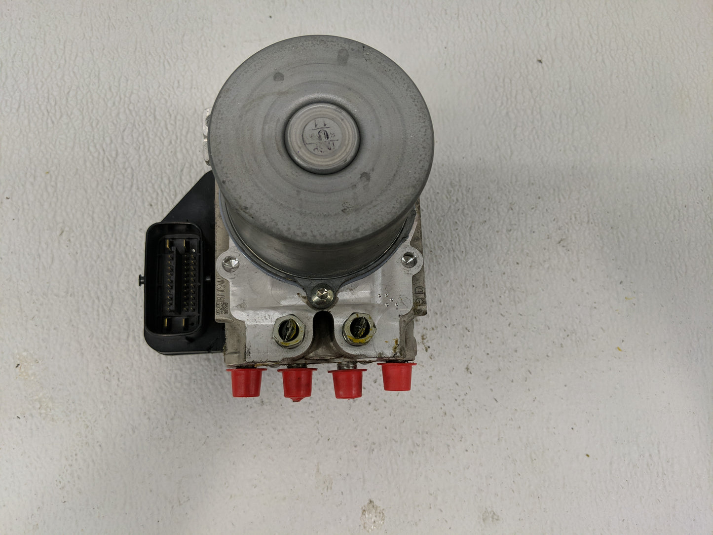 2016-2017 Infiniti Q50 ABS Pump Control Module Replacement P/N:47660 4GU1A Fits Fits 2016 2017 OEM Used Auto Parts - Oemused