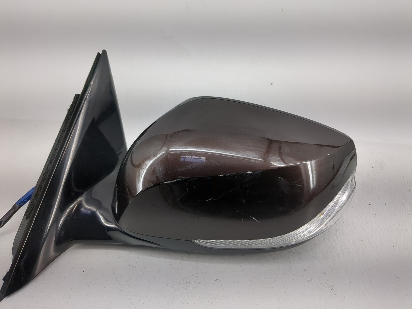 2014-2020 Infiniti Q50 Driver Side View Mirror - Left Door Mirror OEM Used - Oemusedautoparts1.com