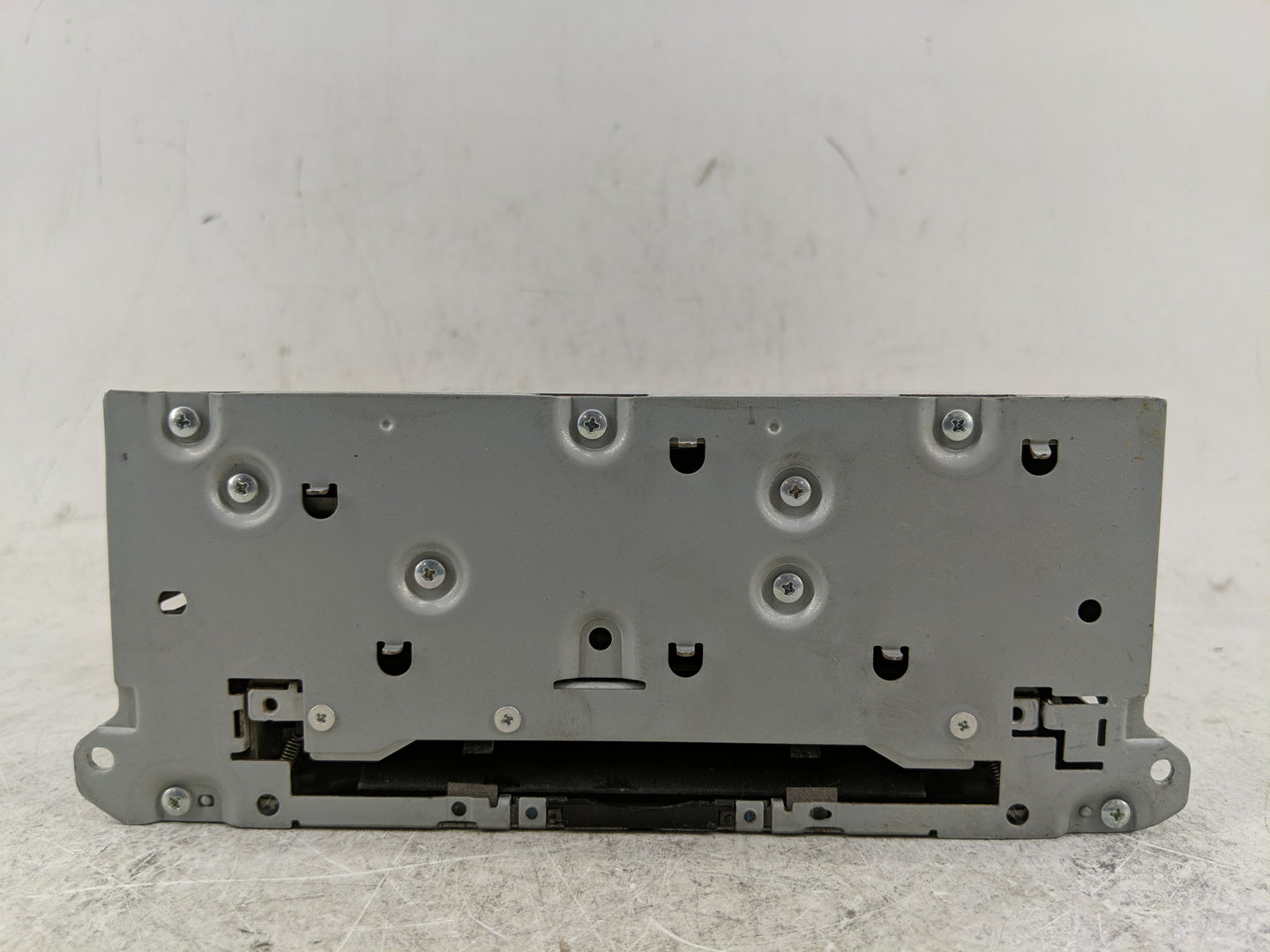 2018 Infiniti Q50 Radio AM FM Cd Player Receiver Replacement P/N:28330 4HB3B Fits OEM Used Auto Parts - Oemusedautoparts1.co