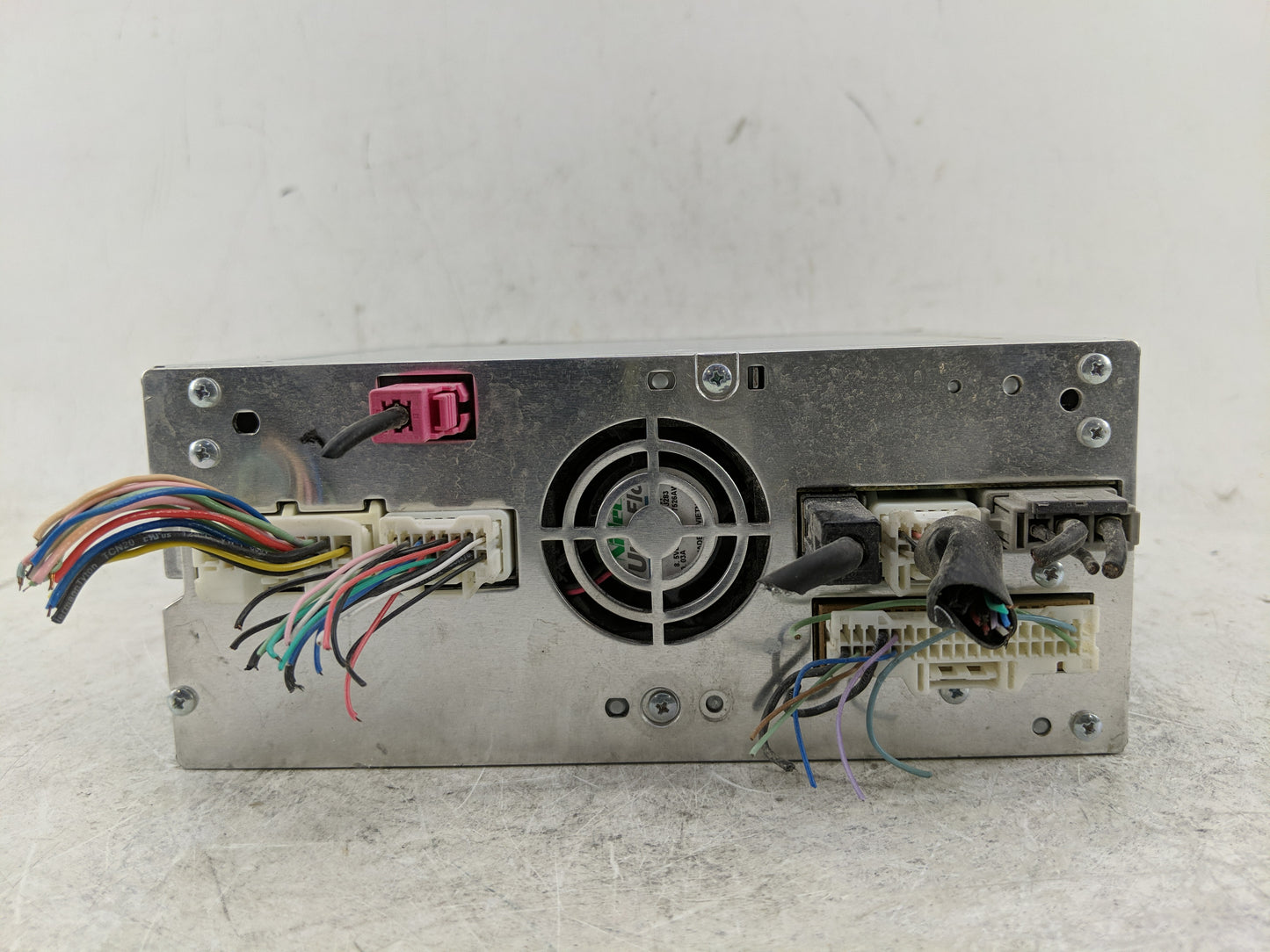 2018 Infiniti Q50 Radio AM FM Cd Player Receiver Replacement P/N:28330 4HB3B Fits OEM Used Auto Parts - Oemusedautoparts1.co
