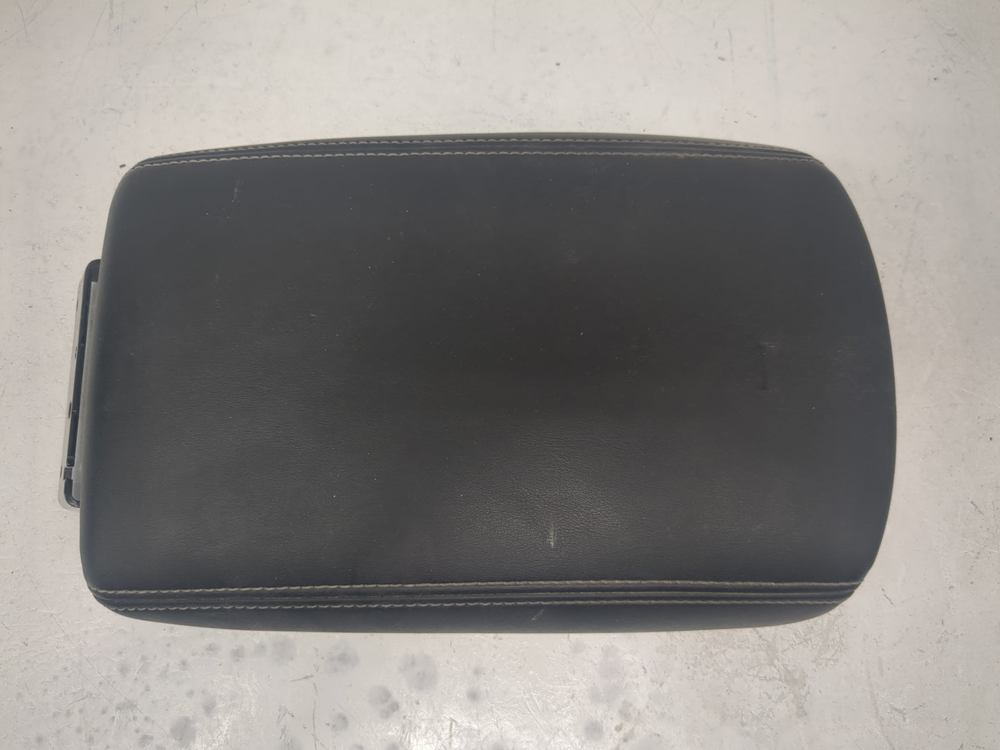 2018 Infiniti Q50 Center Console Armrest Cover Lid Fits OEM Used Auto Parts - Oemusedautoparts1.com