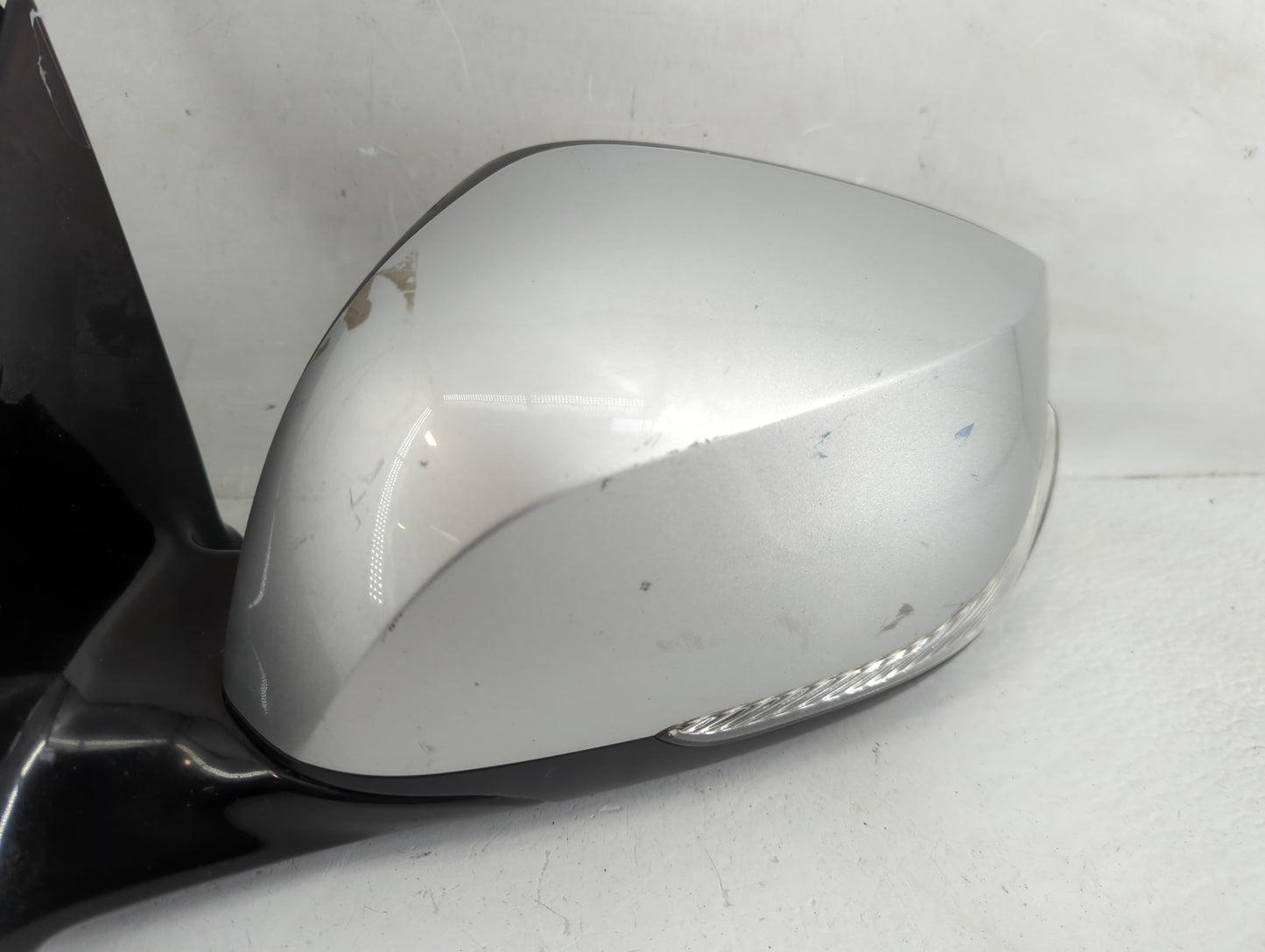 2014-2020 Infiniti Q50 Side Mirror Replacement Driver Left View Door Mirror P/N:E11038068 Fits OEM Used Auto Parts - Oemused