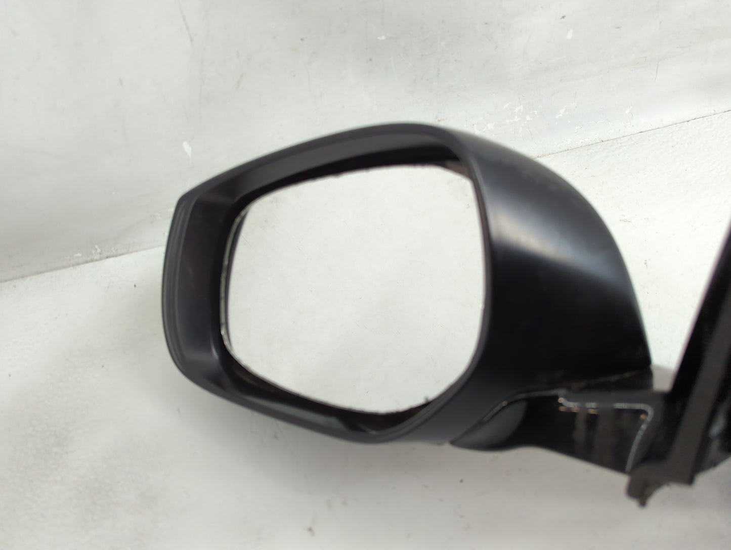 2014-2020 Infiniti Q50 Side Mirror Replacement Driver Left View Door Mirror P/N:E11038068 Fits OEM Used Auto Parts - Oemused