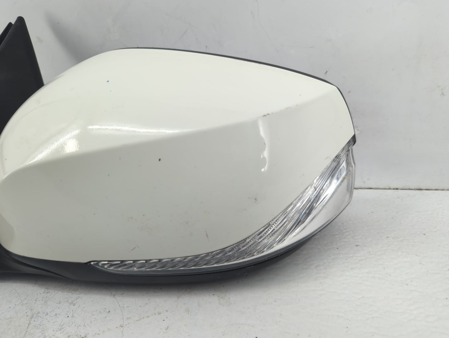 2014-2020 Infiniti Q50 Driver Side View Mirror - Left Door Mirror OEM Used - Oemusedautoparts1.com
