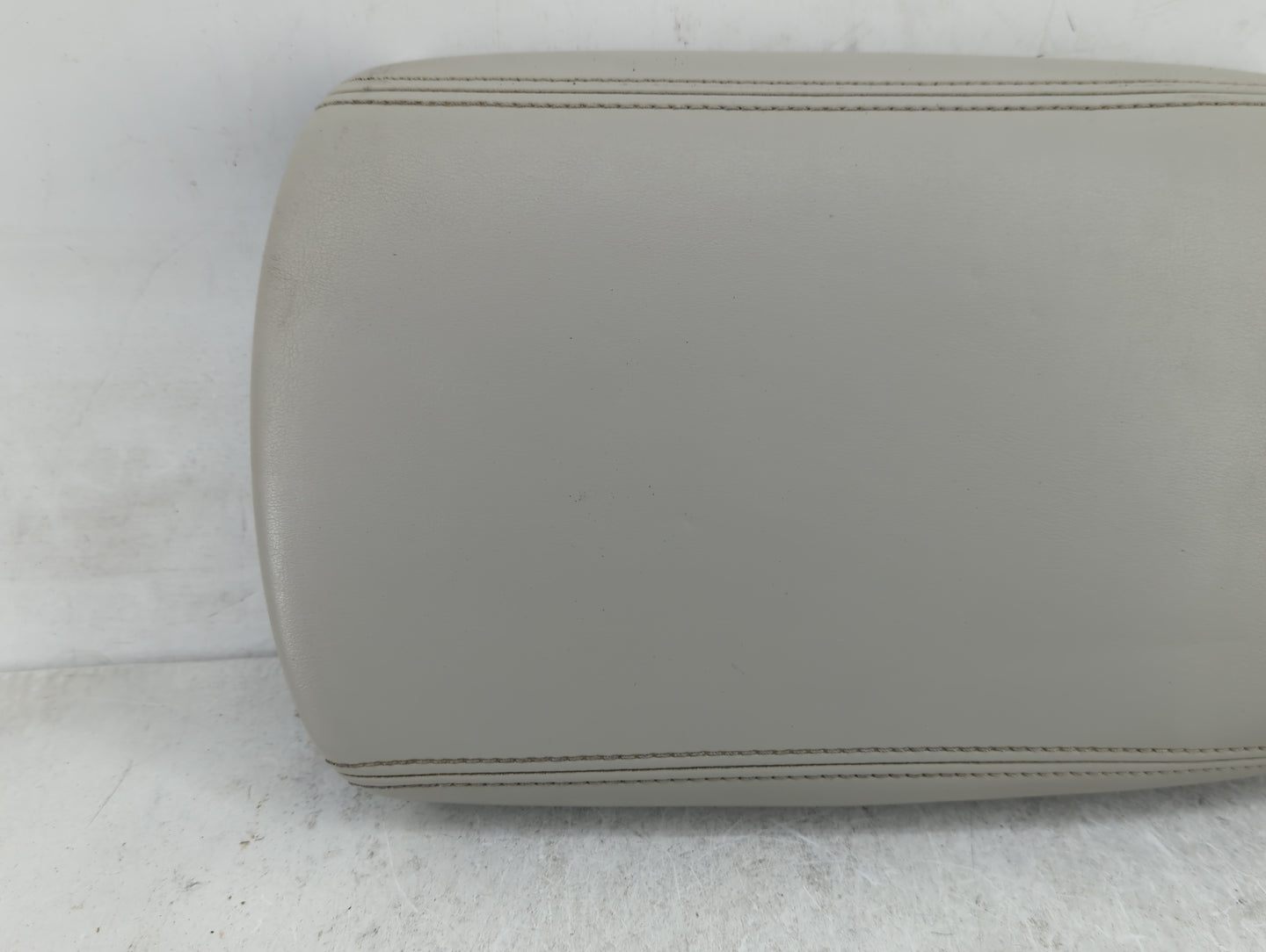 2018 Infiniti Q50 Center Console Armrest Cover Lid Fits OEM Used Auto Parts - Oemusedautoparts1.com