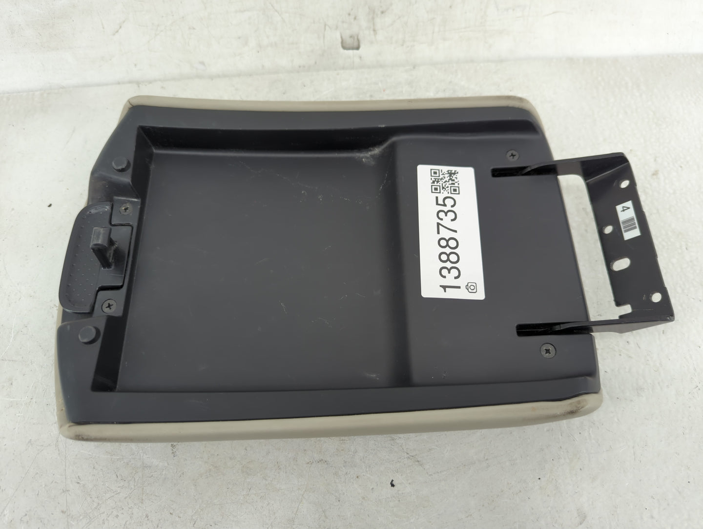 2018 Infiniti Q50 Center Console Armrest Cover Lid Fits OEM Used Auto Parts - Oemusedautoparts1.com