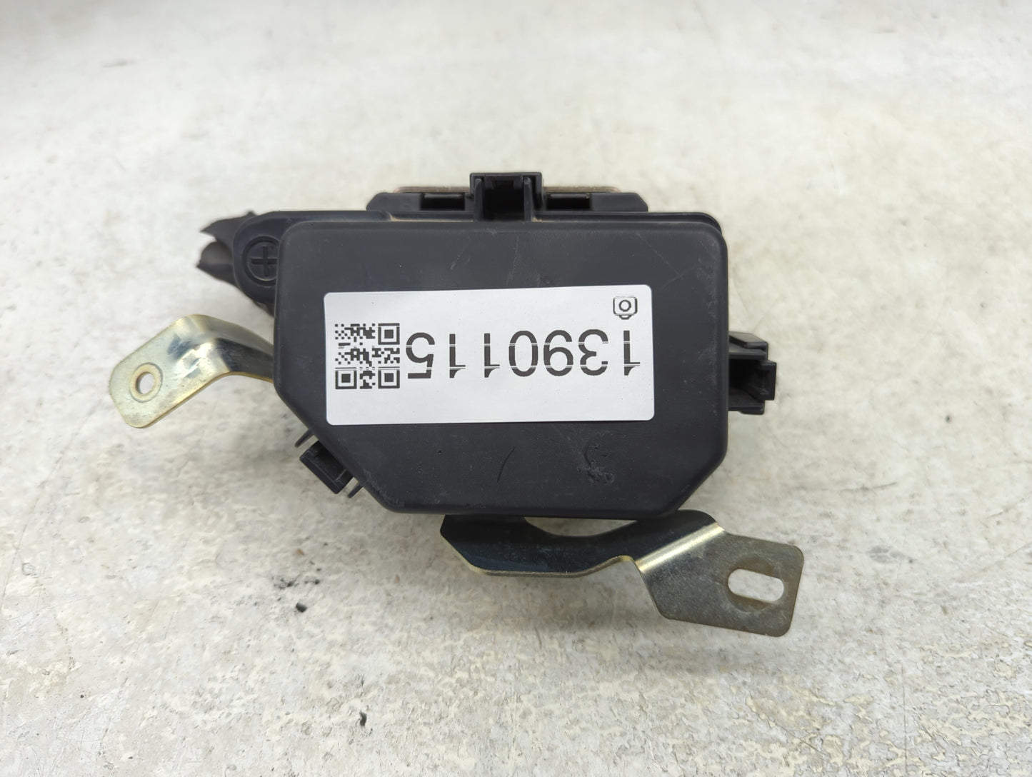2014-2019 Infiniti Q50 Fusebox Fuse Box Panel Relay Module P/N:6HB0A Fits Fits 2014 2015 2016 2017 2018 2019 2020 OEM Used A