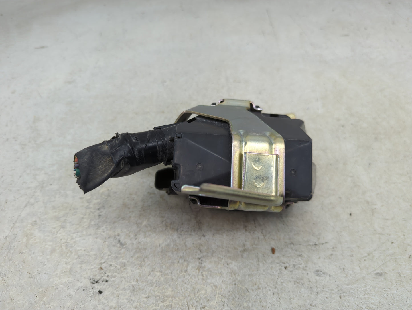 2014-2019 Infiniti Q50 Fusebox Fuse Box Panel Relay Module P/N:6HB0A Fits Fits 2014 2015 2016 2017 2018 2019 2020 OEM Used A
