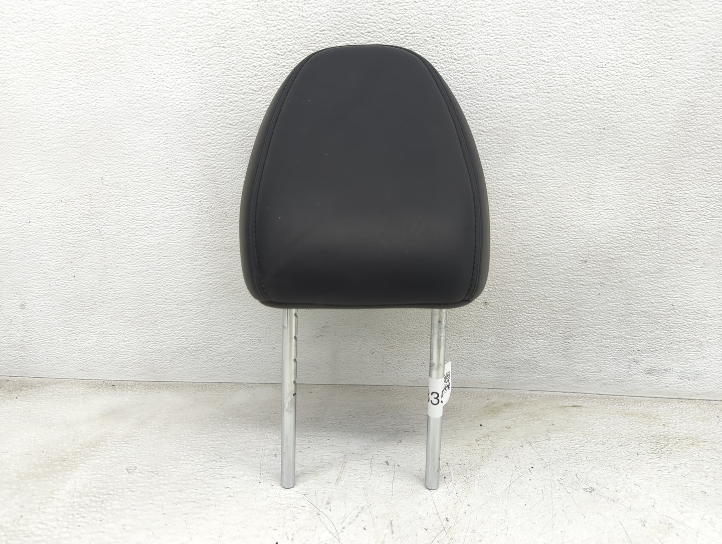 2017-2018 Infiniti Q50 Headrest Head Rest Front Driver Passenger Seat - Oemusedautoparts1.com