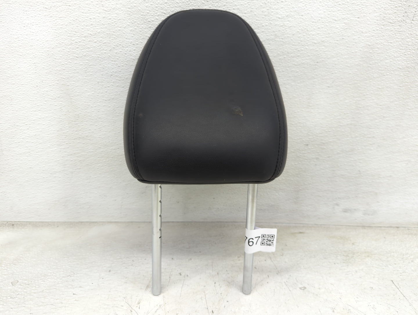 2017-2018 Infiniti Q50 Headrest Head Rest Front Driver Passenger Seat Fits Fits 2017 2018 OEM Used Auto Parts - Oemusedautop