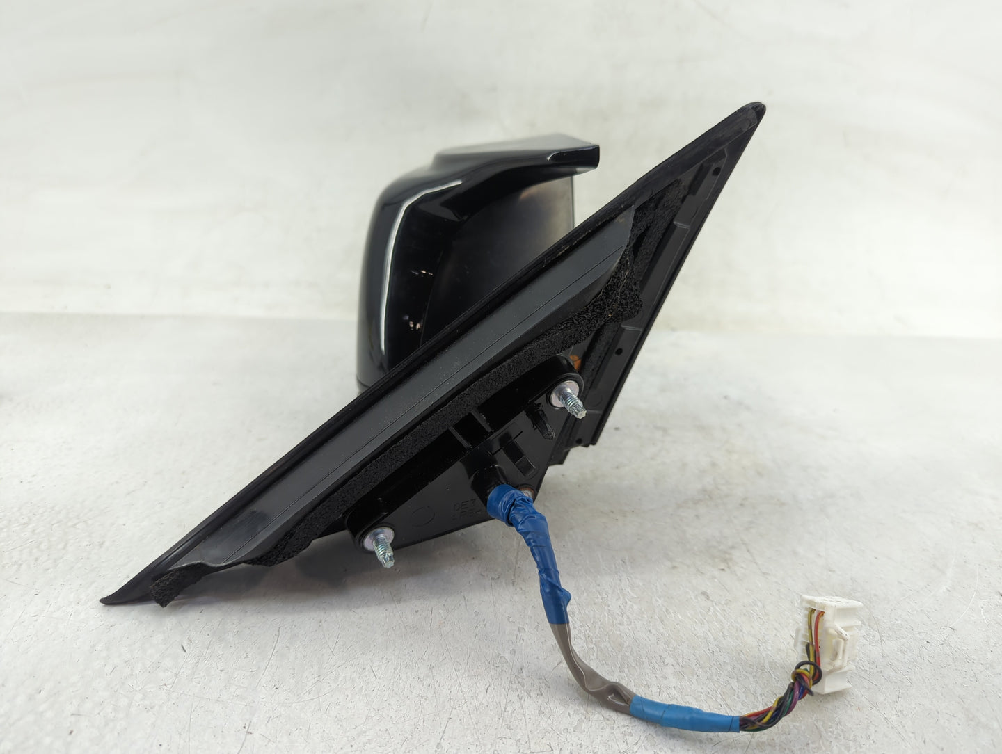 2014-2020 Infiniti Q50 Passenger Side View Mirror - Right Door Mirror OEM Used - Oemusedautoparts1.com