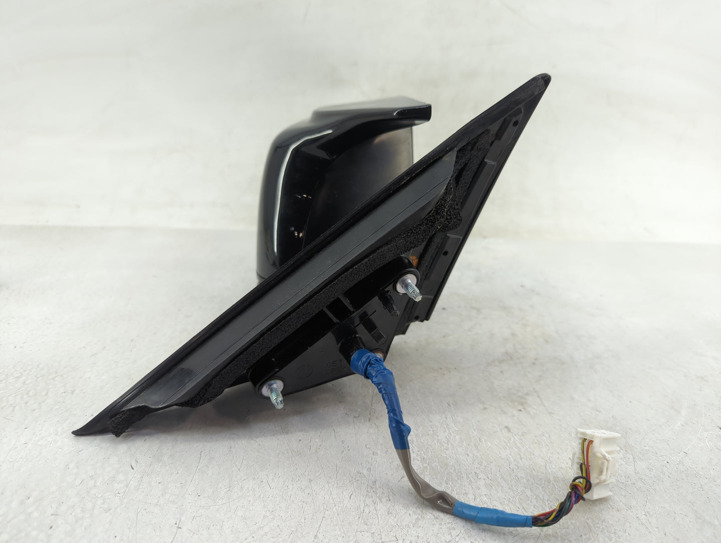 2014-2020 Infiniti Q50 Passenger Side View Mirror - Right Door Mirror OEM Used - Oemusedautoparts1.com