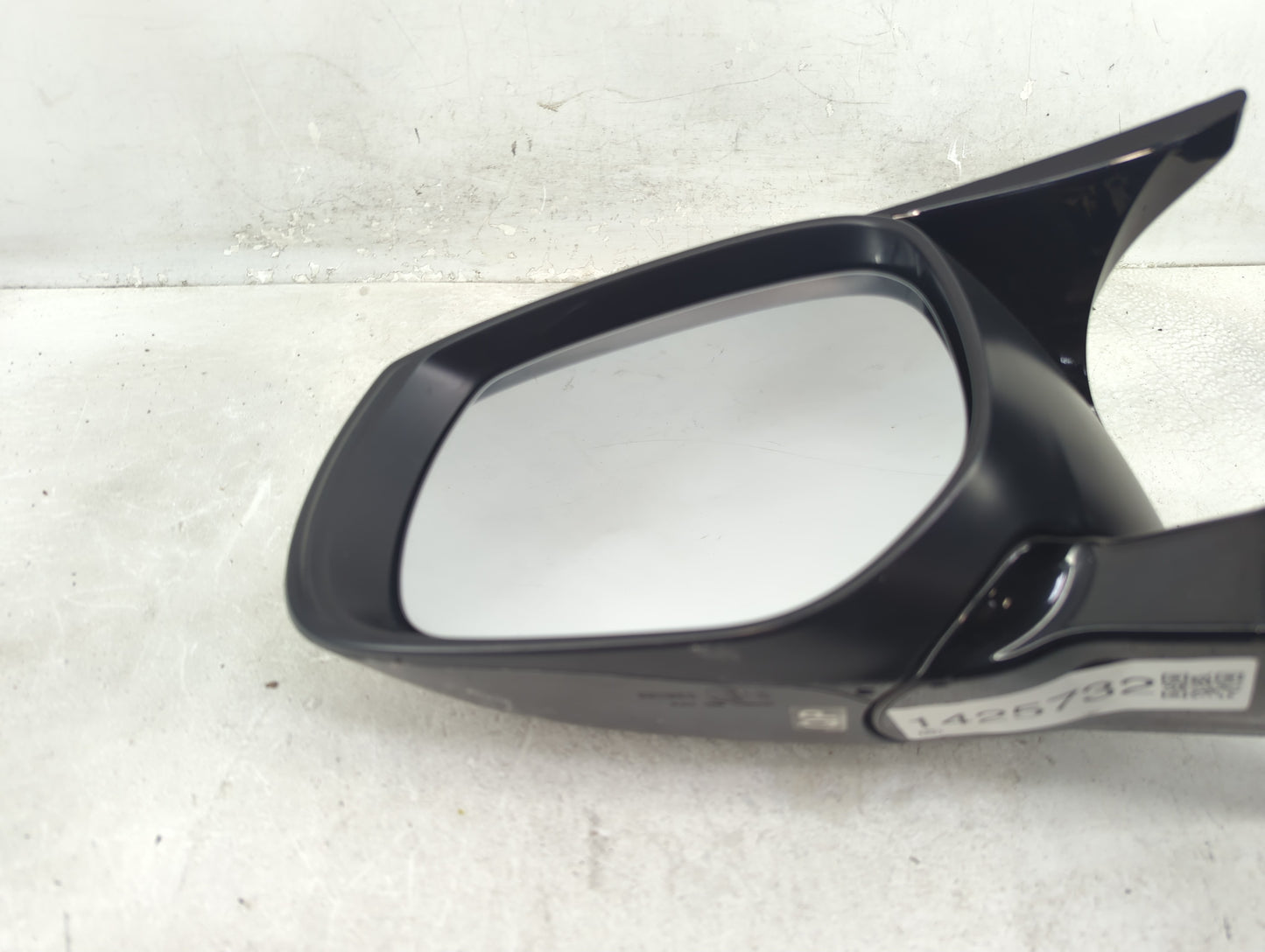 2014-2020 Infiniti Q50 Driver Side View Mirror - Left Door Mirror OEM Used - Oemusedautoparts1.com
