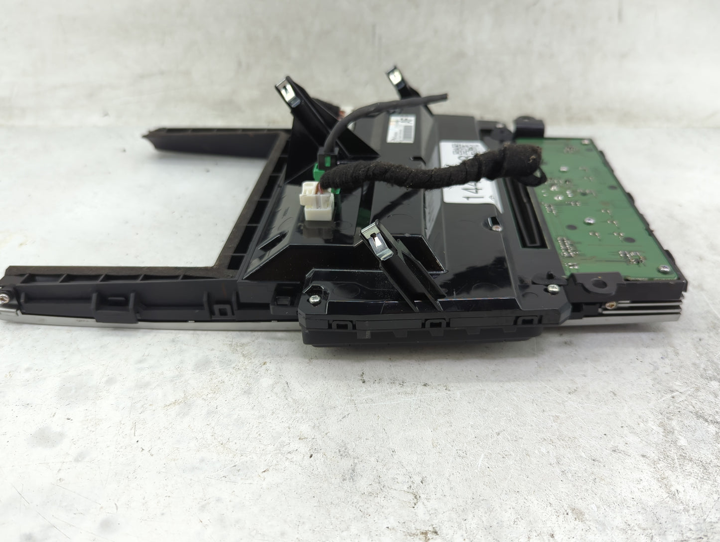 2015-2019 Infiniti Q50 Climate Control Module Temperature AC/Heater Replacement P/N:253914HB5A Fits OEM Used Auto Parts - Oe