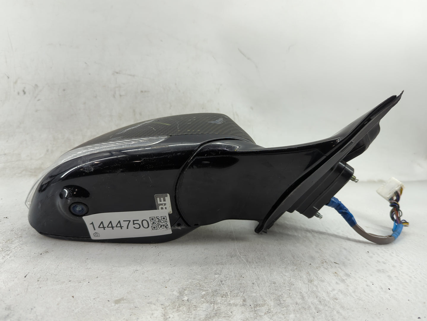 2018 Infiniti Q50 Passenger Side View Mirror - Right Door Mirror OEM Used - Oemusedautoparts1.com