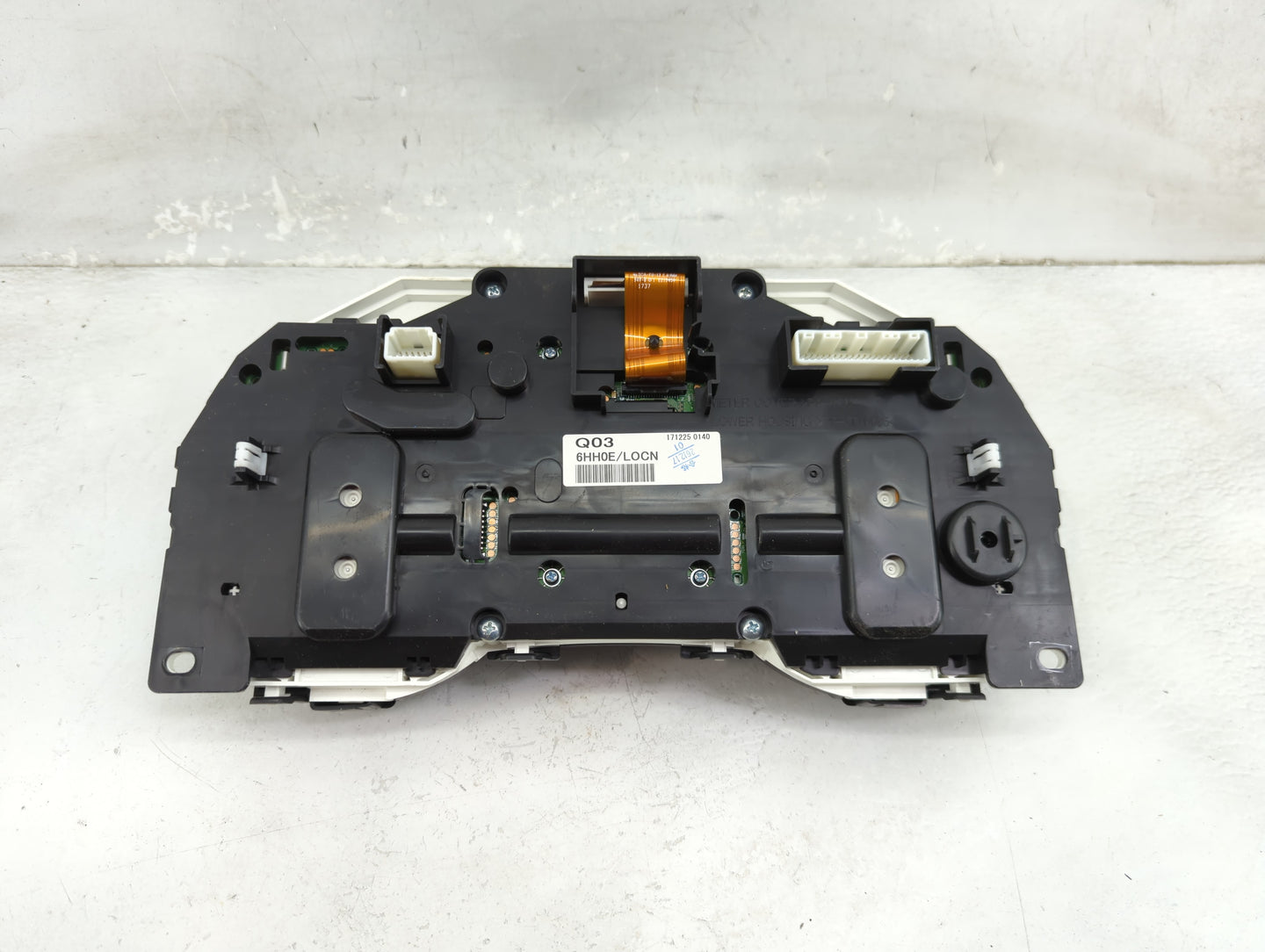 2018-2019 Infiniti Q50 Instrument Cluster Speedometer Gauges P/N:6HH0E/LOCN 171225 0140 Miles: Fits Fits 2018 2019 OEM Used 