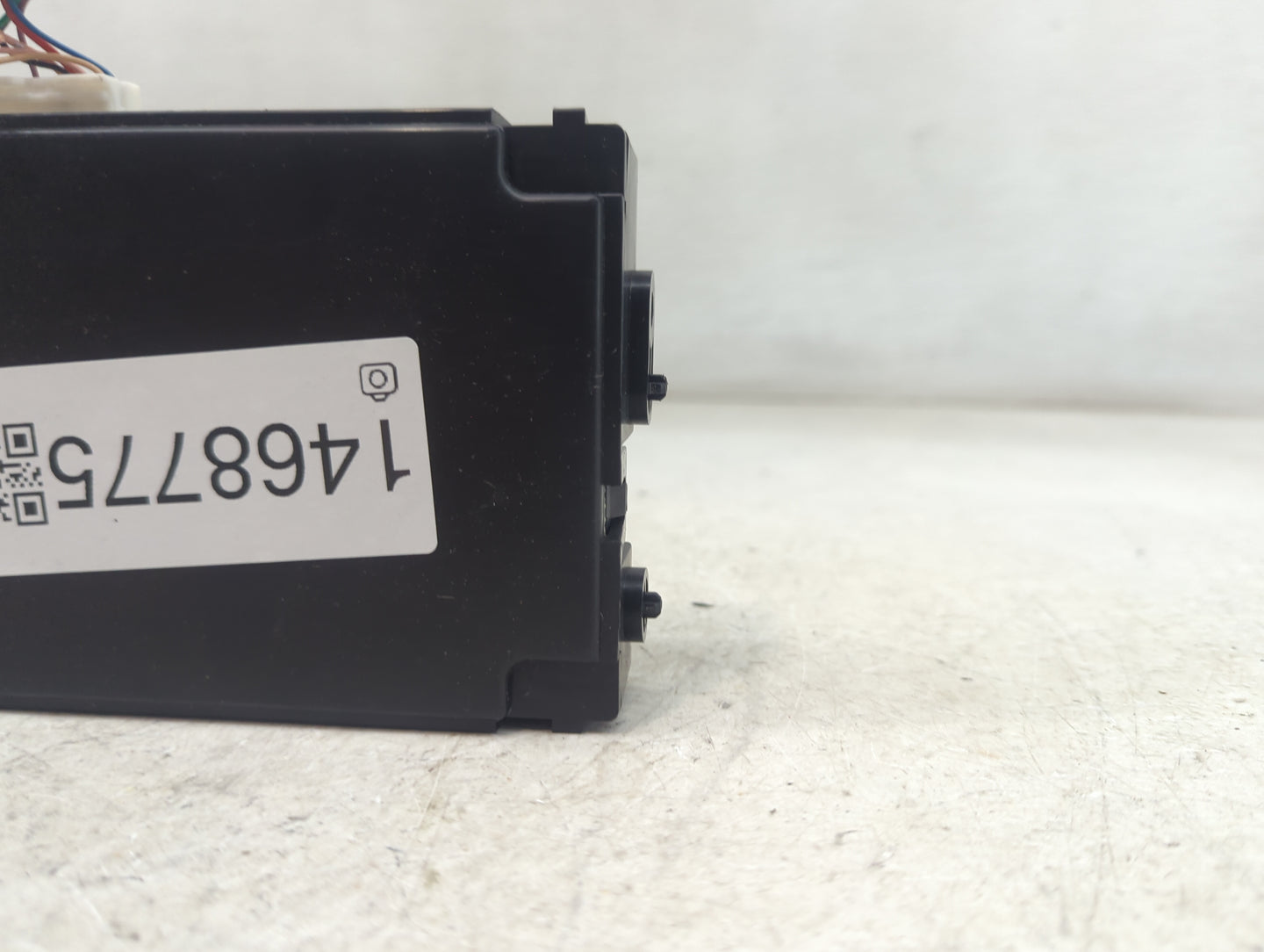 2018-2018 Infiniti Q50 Temperature Control Module 27760 6hj0a 1468775 - Oemusedautoparts1.com