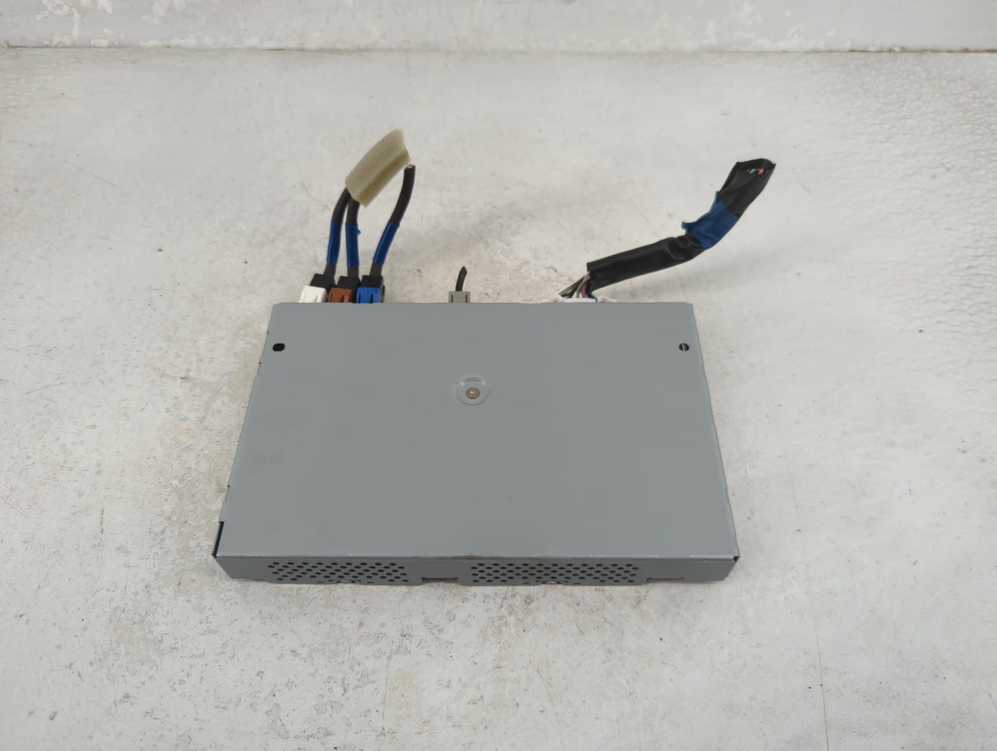 2018-2019 Infiniti Q50 Information-gps-tv Control Module 1469102 - Oemusedautoparts1.com