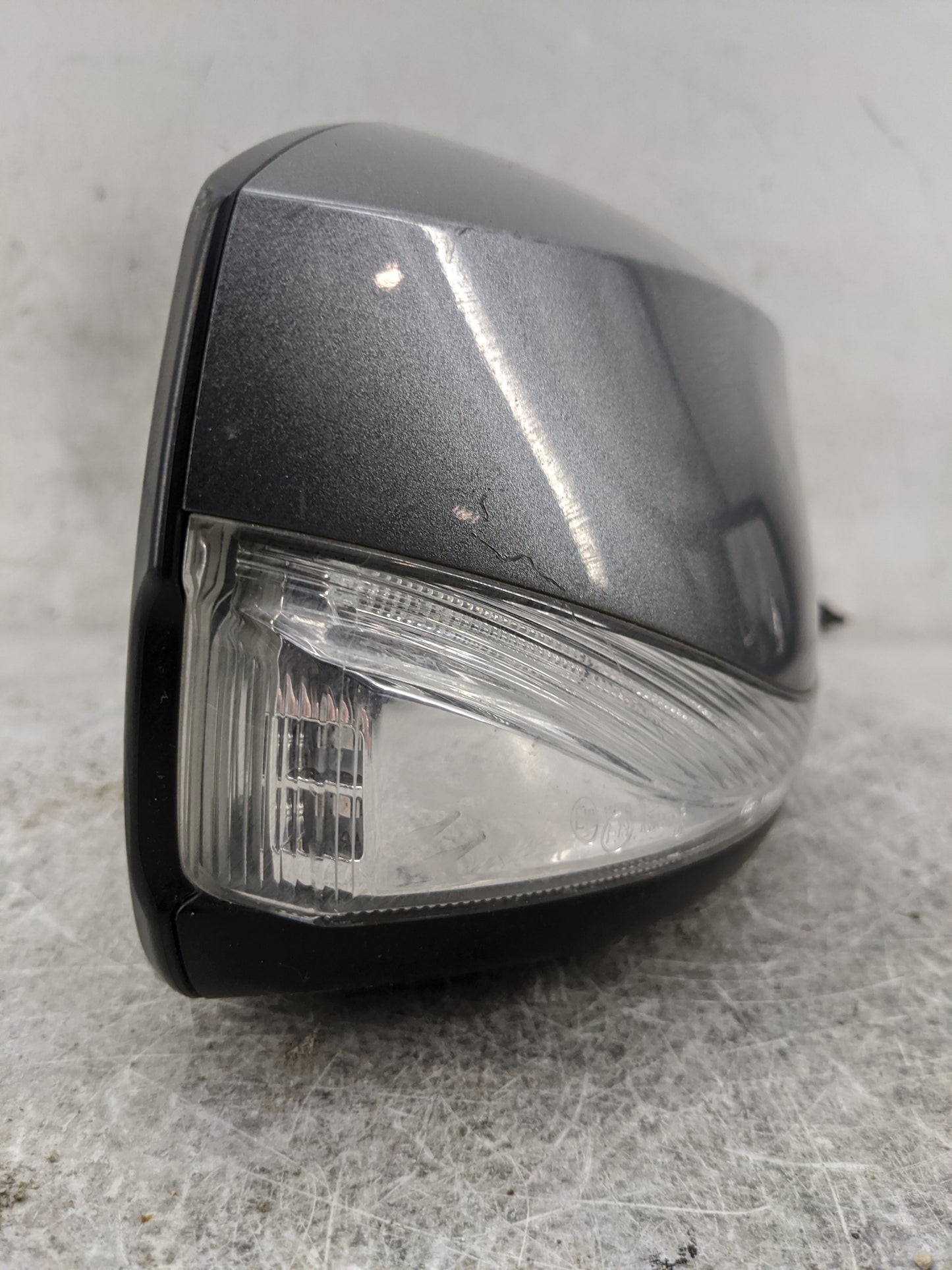 2014-2020 Infiniti Q50 Passenger Side View Mirror - Right Door Mirror OEM Used - Oemusedautoparts1.com