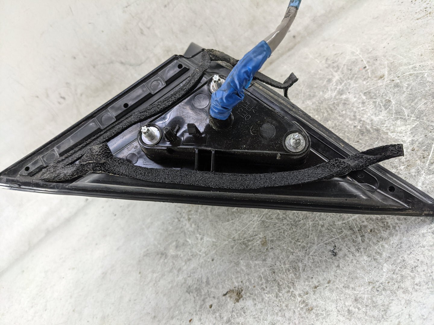2014-2020 Infiniti Q50 Passenger Side View Mirror - Right Door Mirror OEM Used - Oemusedautoparts1.com