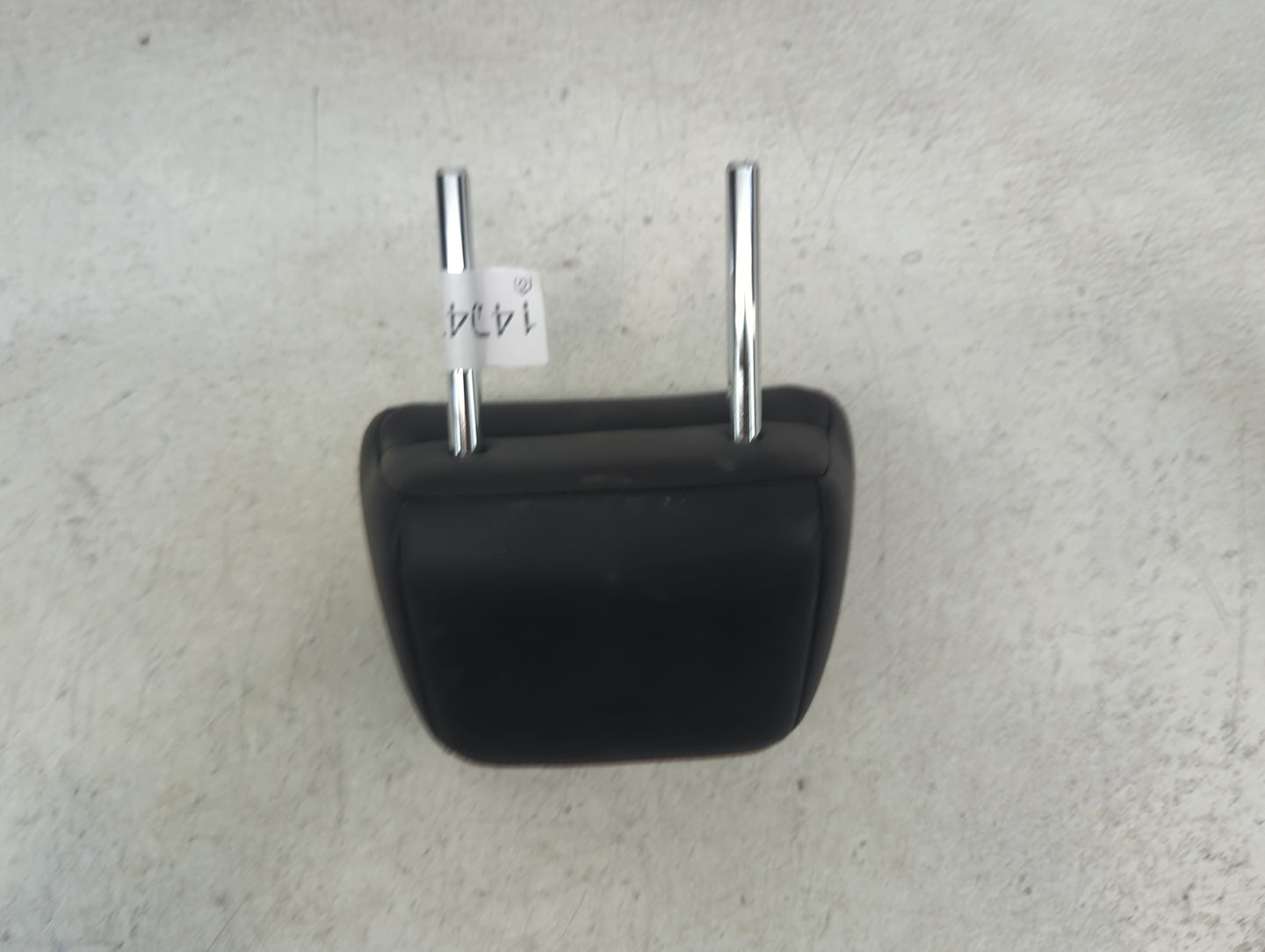 2018 Infiniti Q50 Headrest Head Rest Rear Seat Fits OEM Used Auto Parts - Oemusedautoparts1.com