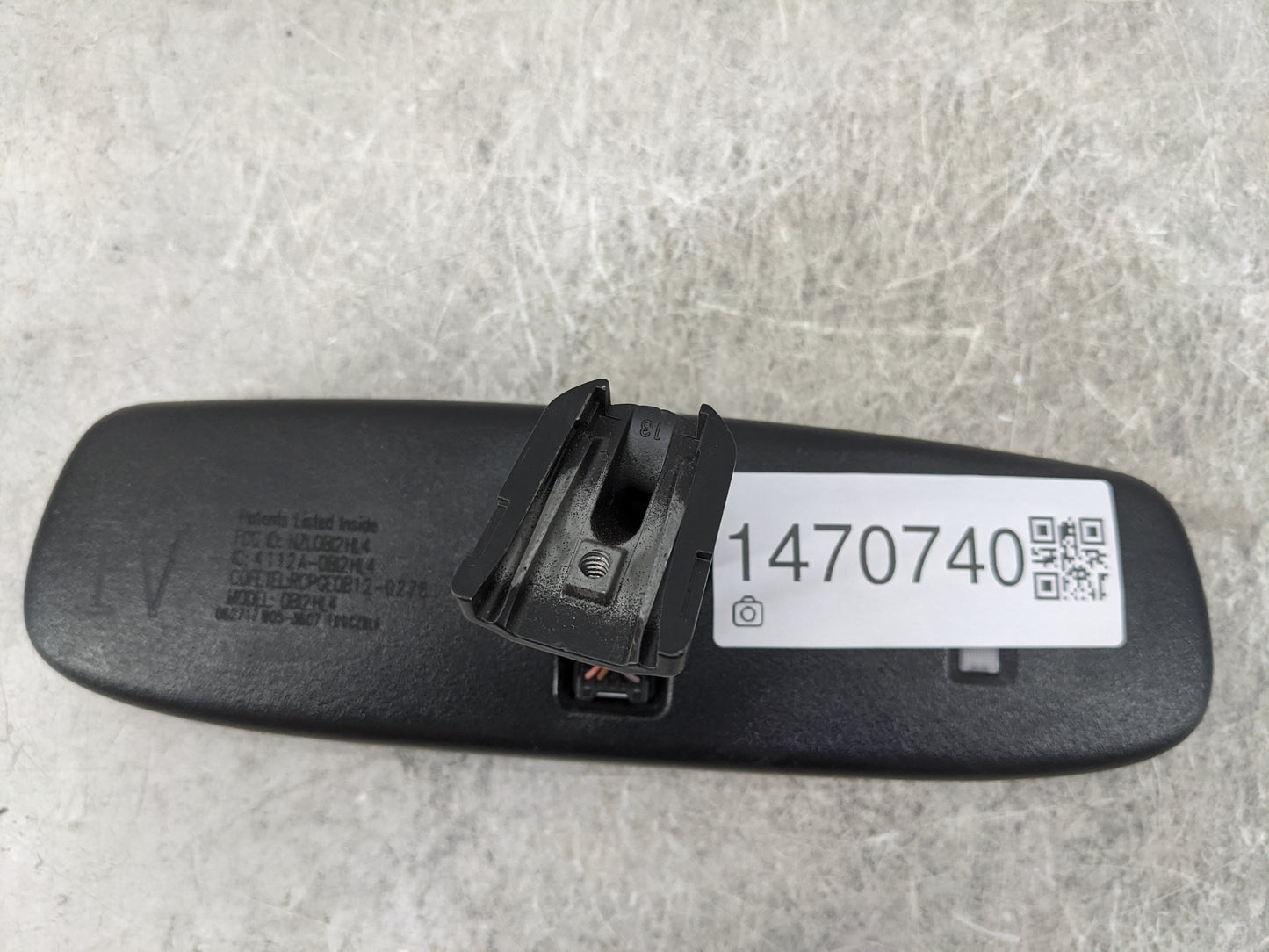 2014-2020 Infiniti Q50 Interior Rear View Mirror Replacement OEM P/N:NZLOBI2HL4 4112A-OBI2HL4 Fits OEM Used Auto Parts - Oem
