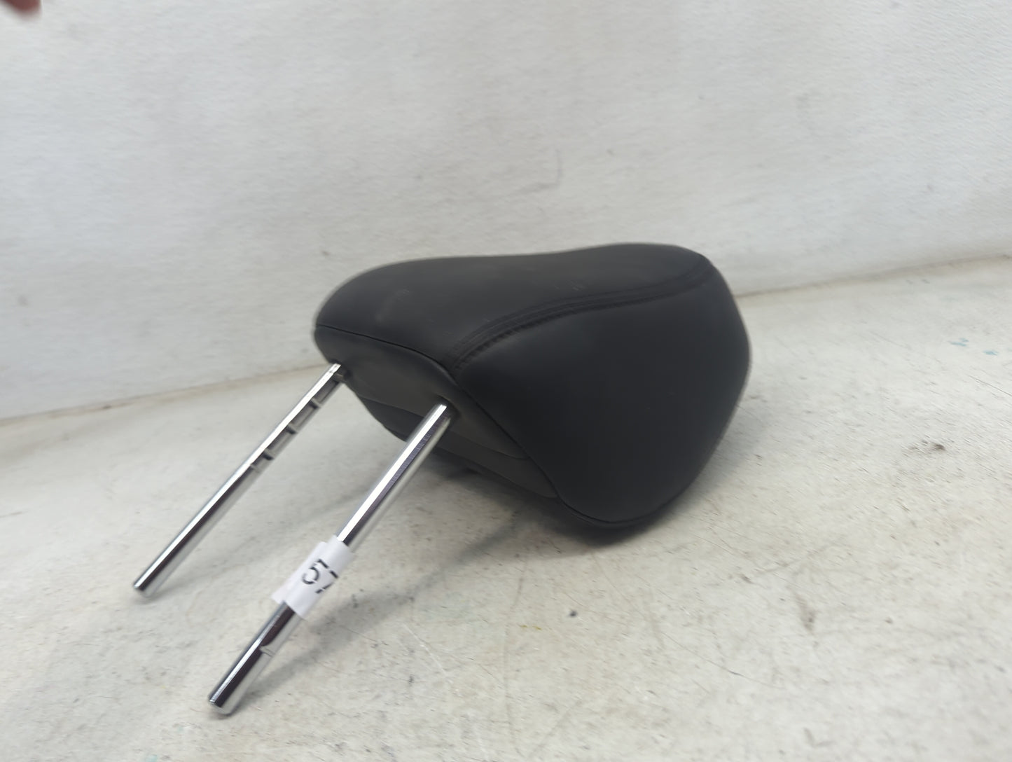 2018 Infiniti Q50 Headrest Head Rest Front Driver Seat Black 1472576 - Oemusedautoparts1.com
