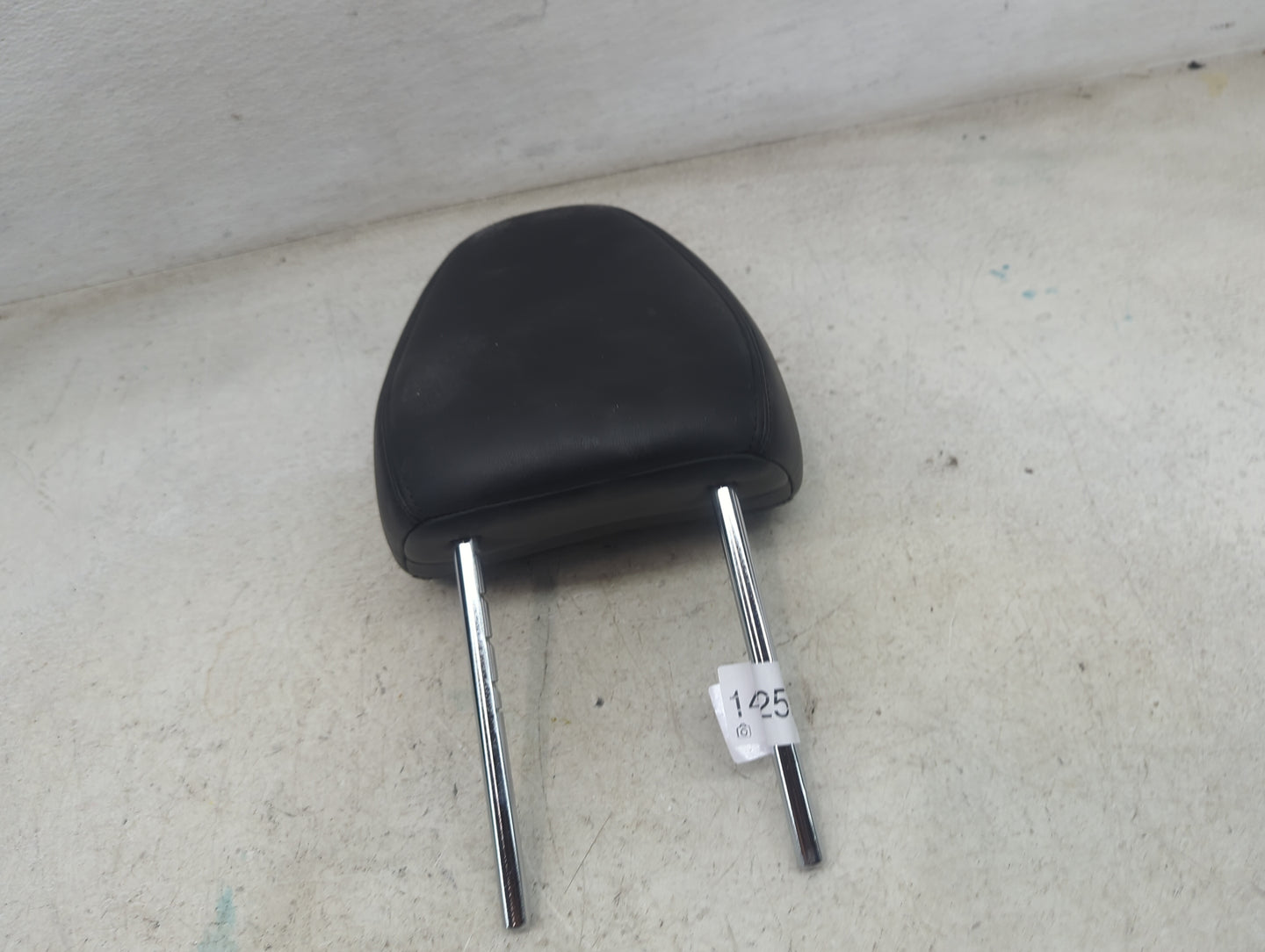 2018 Infiniti Q50 Headrest Head Rest Front Driver Seat Black 1472576 - Oemusedautoparts1.com