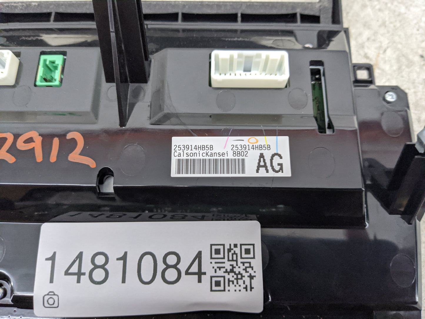 2015-2019 Infiniti Q50 Climate Control Module Temperature AC/Heater Replacement P/N:253914HB5B Fits OEM Used Auto Parts - Oe