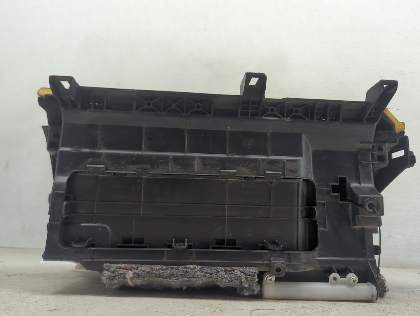 2018 Infiniti Q50 Passenger Glove Box Door Storage Compartment Tan - Oemusedautoparts1.com