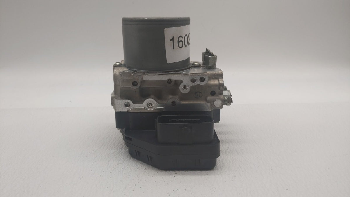 2018 Infiniti Q50 Anti-Lock Brake ABS Pump Module Actuator OEM P/N:47660 4GU0A Fits OEM Used Auto Parts - Oemusedautoparts1.