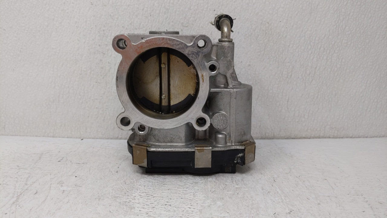 2016-2018 Infiniti Q50 Throttle Body P/N:RME60-52 Fits Fits 2016 2017 2018 OEM Used Auto Parts - Oemusedautoparts1.com