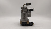 2016-2018 Infiniti Q50 Throttle Body P/N:RME60-52 Fits Fits 2016 2017 2018 OEM Used Auto Parts - Oemusedautoparts1.com