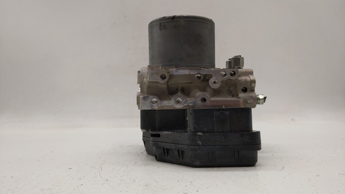 2018 Infiniti Q50 Anti-Lock Brake ABS Pump Module Actuator OEM P/N:47660 4GU0A Fits OEM Used Auto Parts - Oemusedautoparts1.