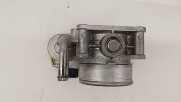 2016-2018 Infiniti Q50 Throttle Body P/N:RME60-52 Fits Fits 2016 2017 2018 OEM Used Auto Parts