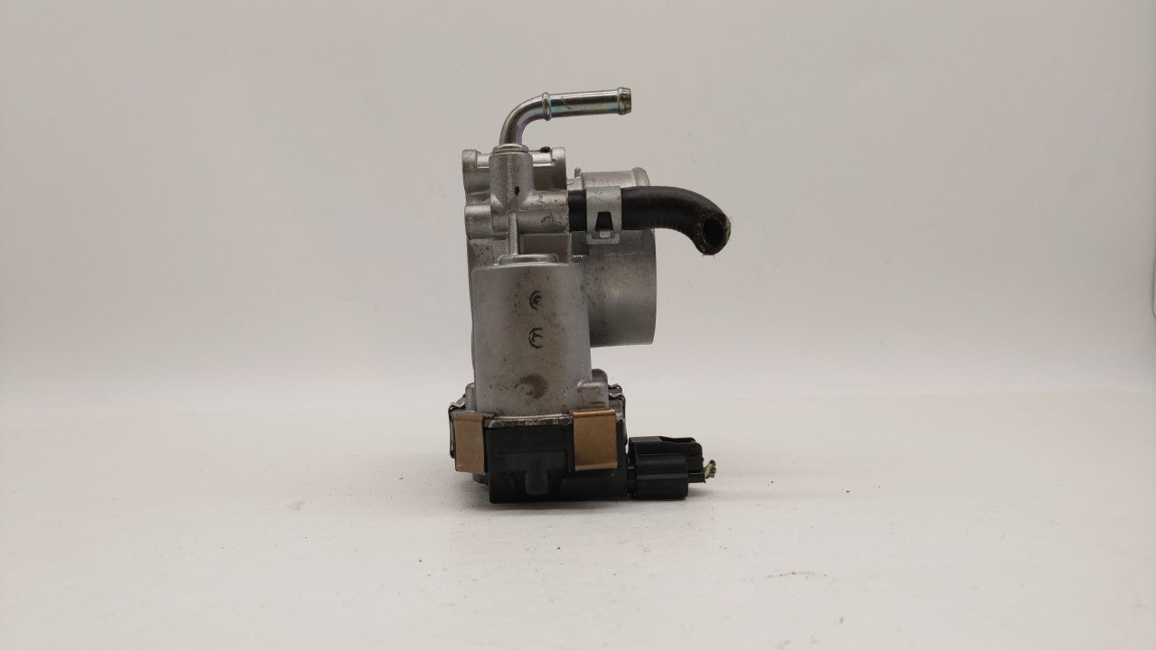 2016-2018 Infiniti Q50 Throttle Body P/N:RME60-52 Fits Fits 2016 2017 2018 OEM Used Auto Parts - Oemusedautoparts1.com