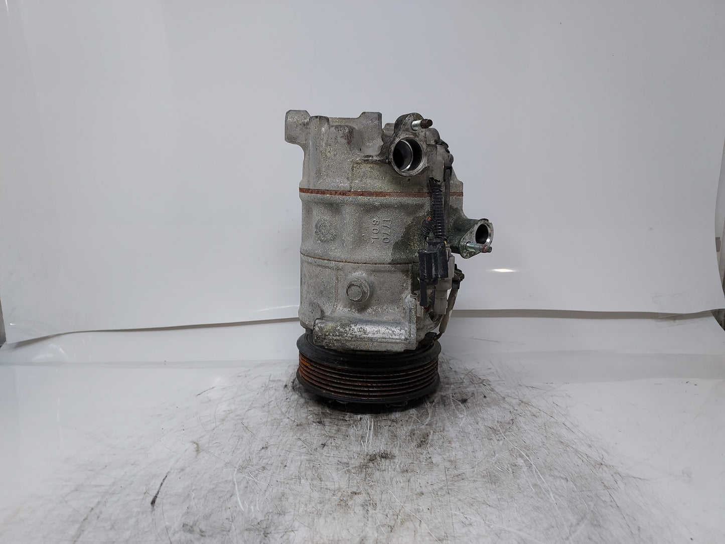2016-2018 Infiniti Q50 Air Conditioning A/c Ac Compressor Oem - Oemusedautoparts1.com