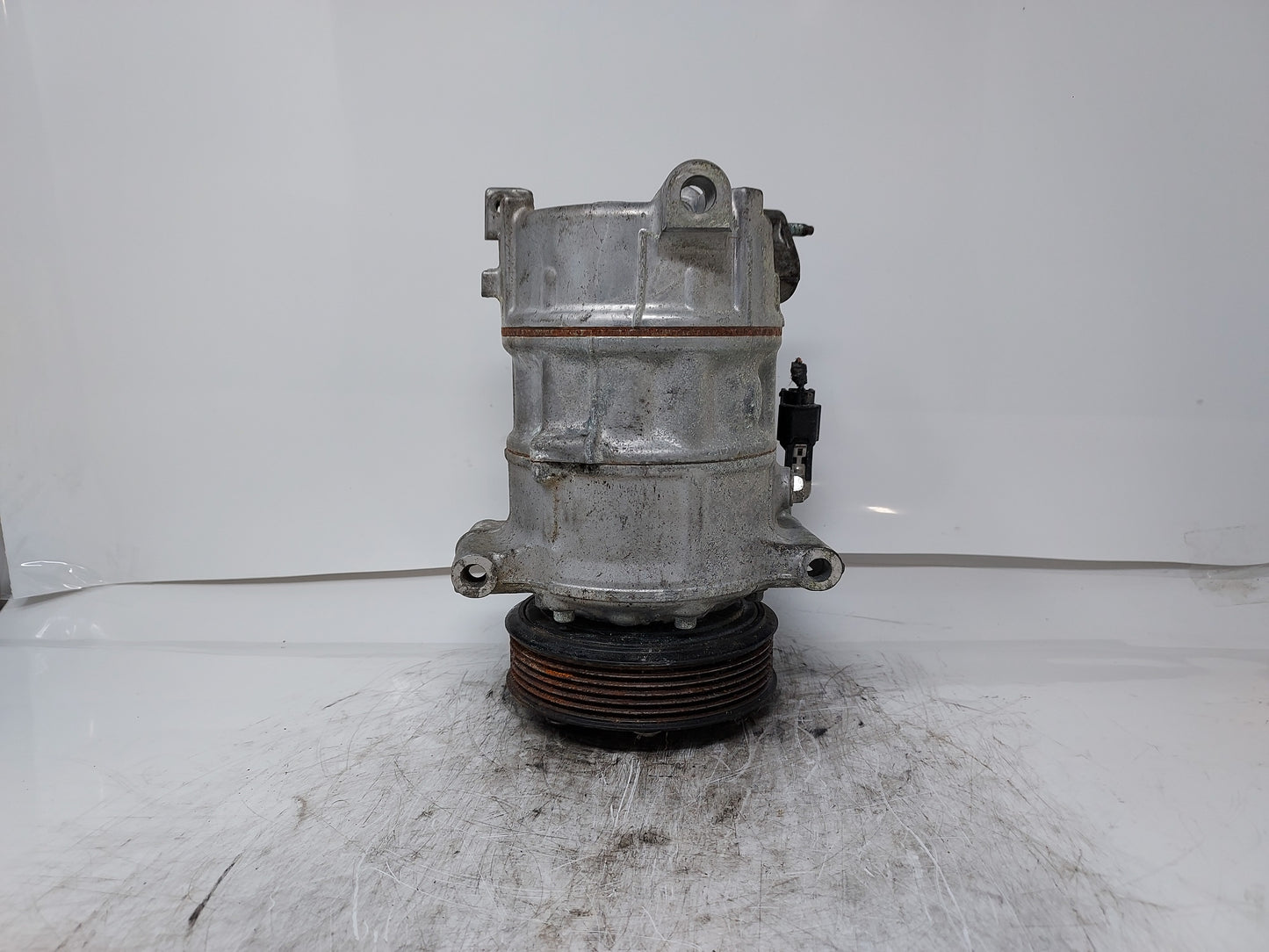 2016-2018 Infiniti Q50 Air Conditioning A/c Ac Compressor Oem - Oemusedautoparts1.com