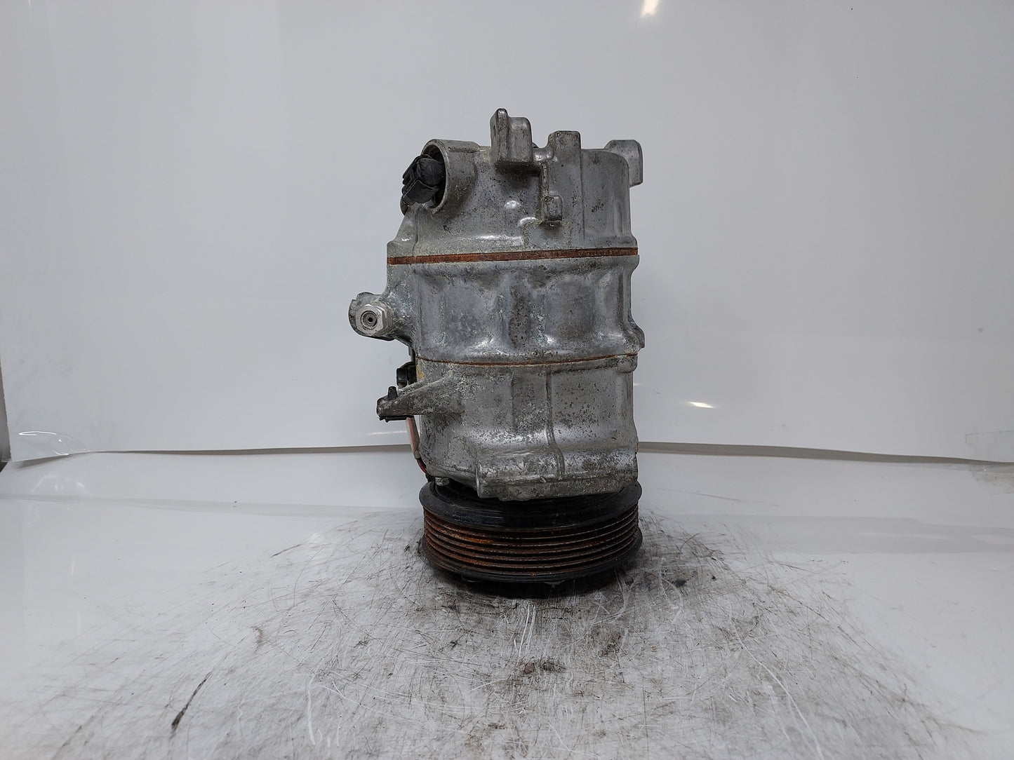 2016-2018 Infiniti Q50 Air Conditioning A/c Ac Compressor Oem - Oemusedautoparts1.com