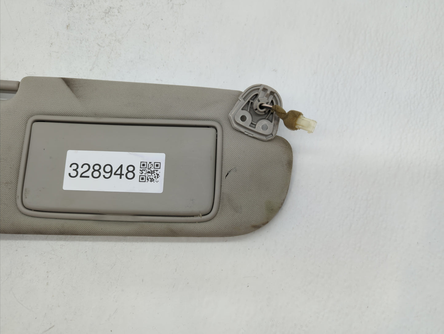 2014-2018 Infiniti Q50 Sun Visor Shade Replacement Passenger Right Mirror Fits Fits 2014 2015 2016 2017 2018 OEM Used Auto P