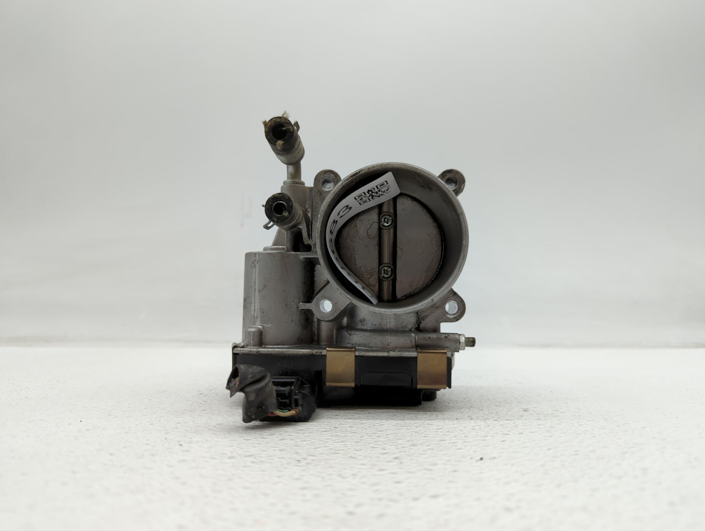 2016-2018 Infiniti Q50 Throttle Body P/N:RME60-52 Fits Fits 2016 2017 2018 OEM Used Auto Parts - Oemusedautoparts1.com