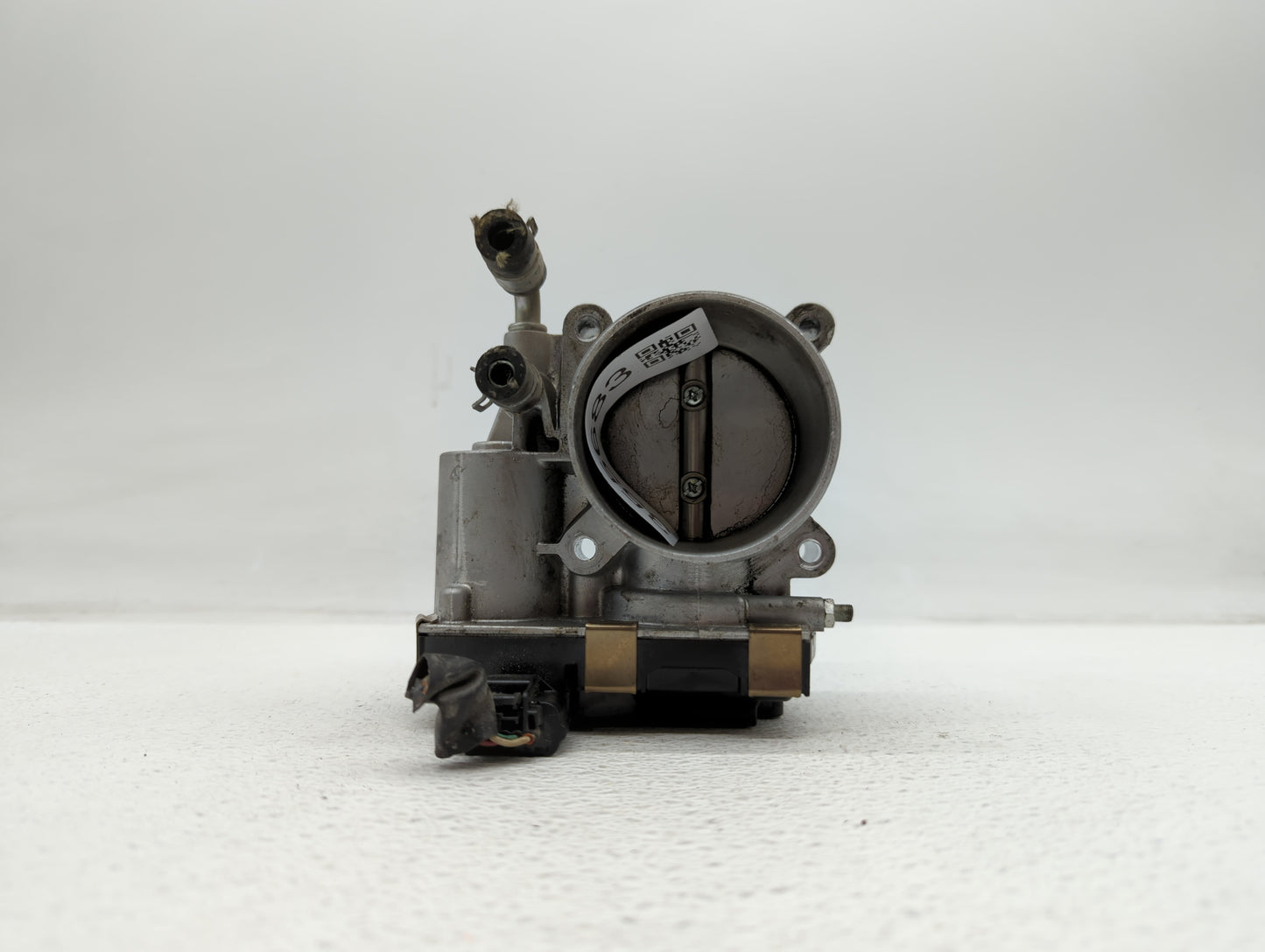2016-2018 Infiniti Q50 Throttle Body P/N:RME60-52 Fits Fits 2016 2017 2018 OEM Used Auto Parts - Oemusedautoparts1.com