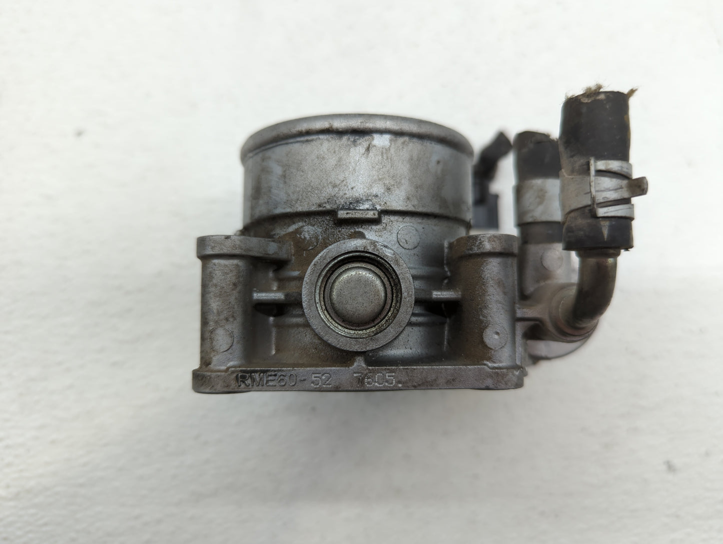 2016-2018 Infiniti Q50 Throttle Body P/N:RME60-52 Fits Fits 2016 2017 2018 OEM Used Auto Parts - Oemusedautoparts1.com